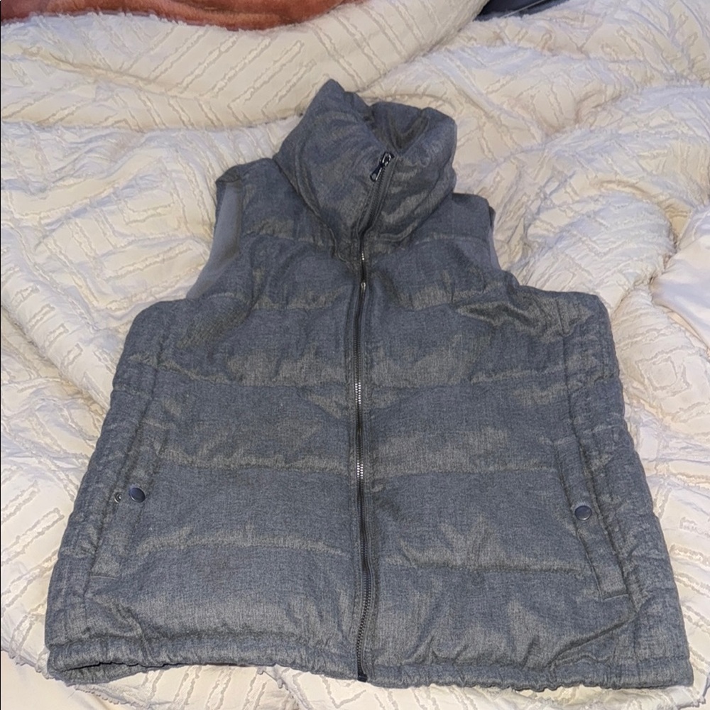 Old Navy Charcoal Puffer Vest